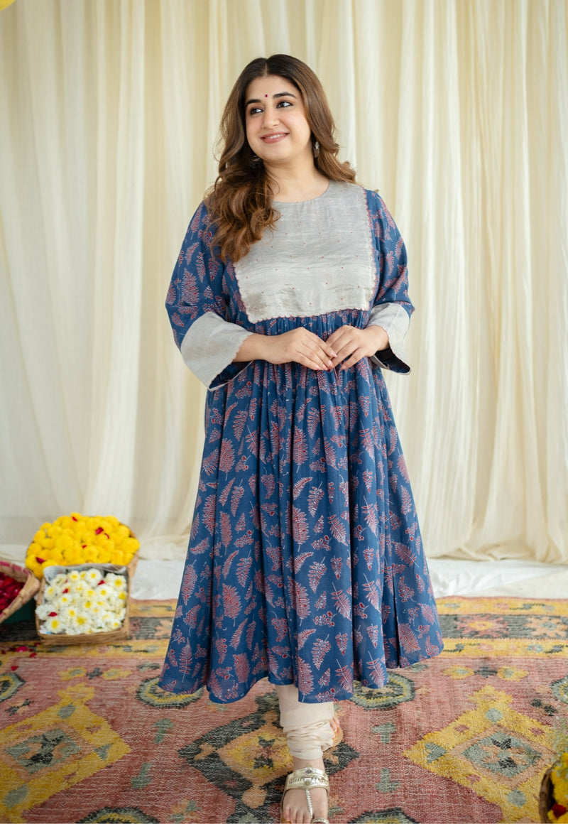 Jhalak Modal Tissue Ajrakh Kurta