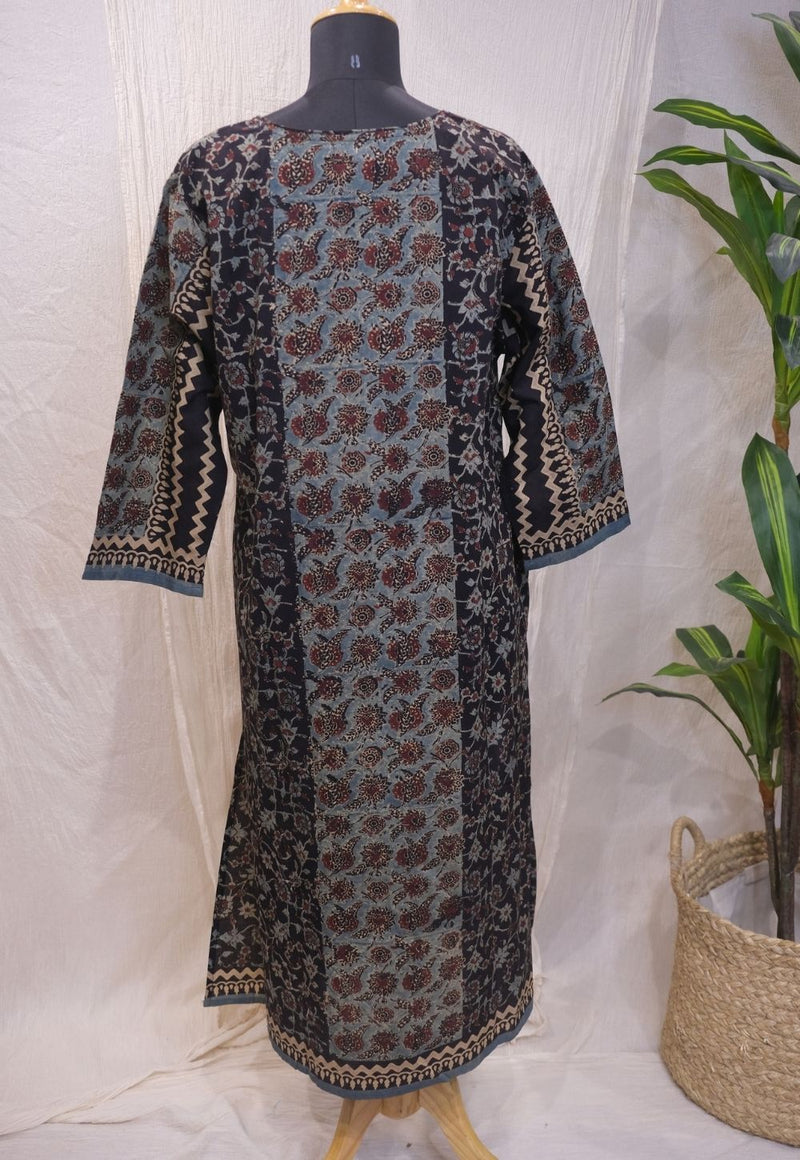 Uzma Ajrakh Cotton Kurta