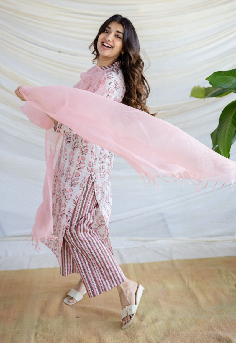 Light Pink Solid Kota Doria Dupatta