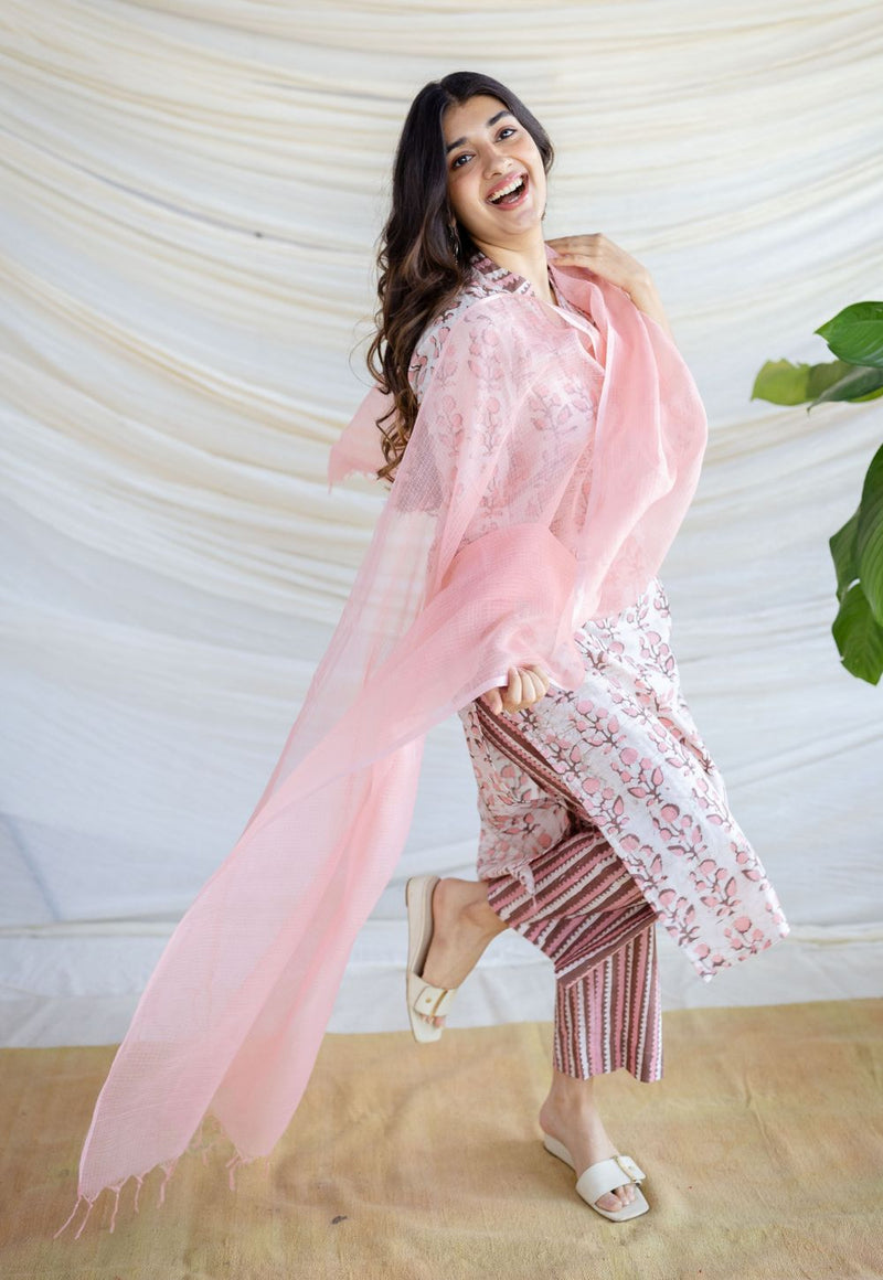 Light Pink Solid Kota Doria Dupatta