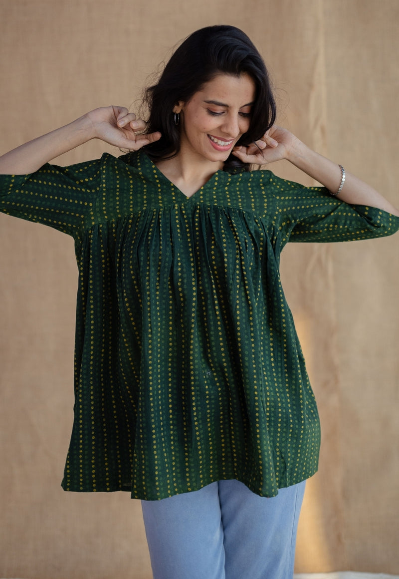 Purvi Green Dabu Slub Cotton A Line Short Top