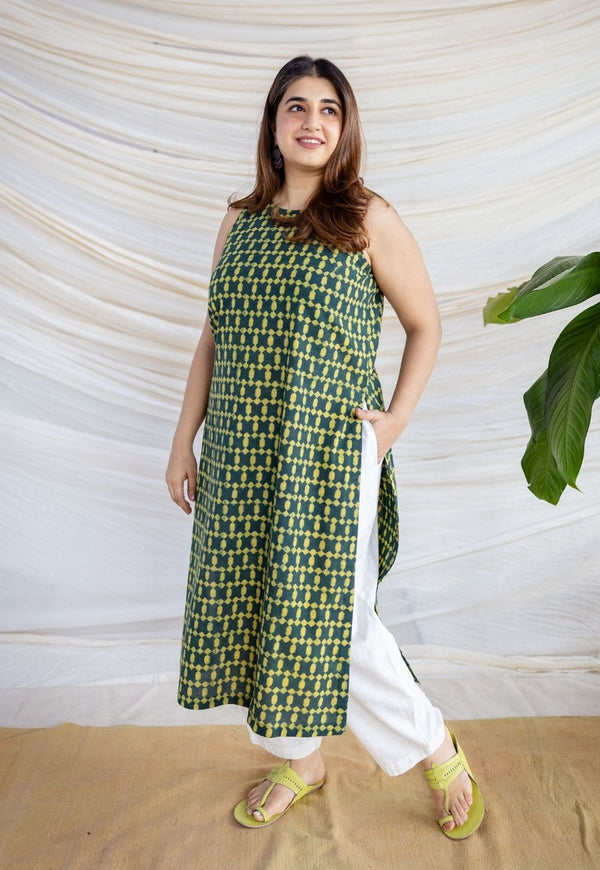 Selena Forest Green Dabu Cotton Straight Kurta