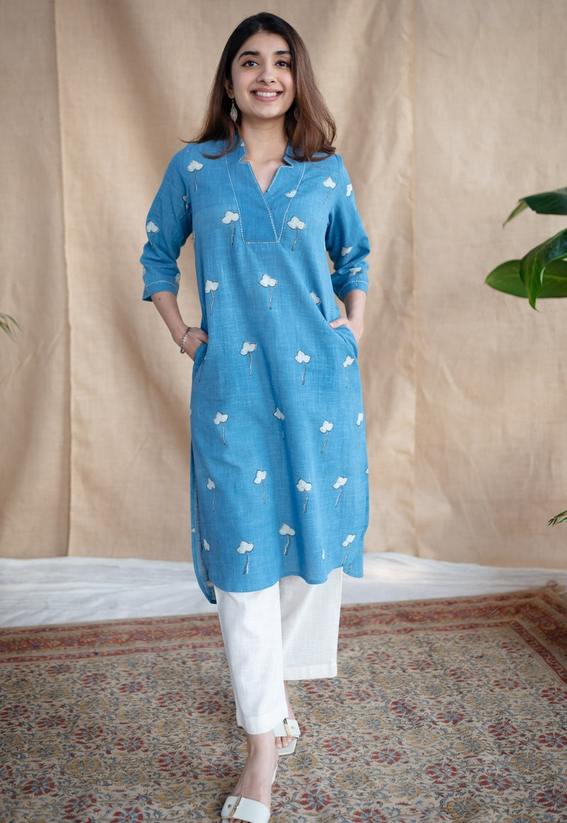 Zerah Blue Straight Dabu Slub Cotton Kurta with Hand Embroidery