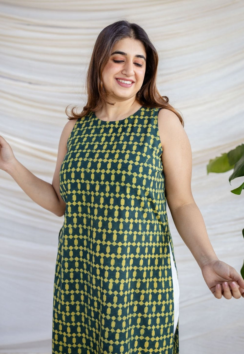 Selena Forest Green Dabu Cotton Straight Kurta