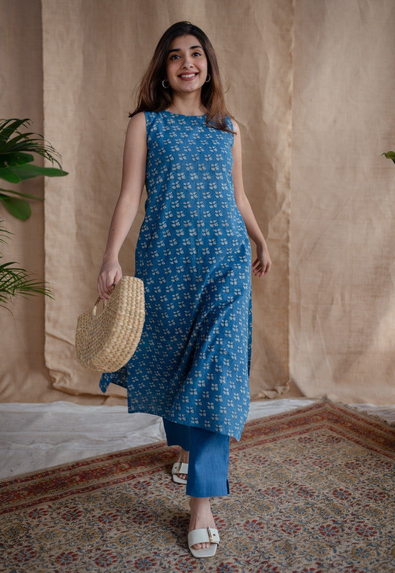 Shiza Blue Straight Dabu Slub Cotton Kurta