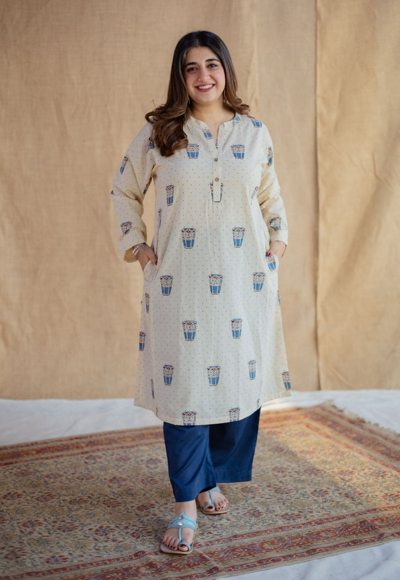 Shirin Off White Ajrakh Cotton Straight Kurta