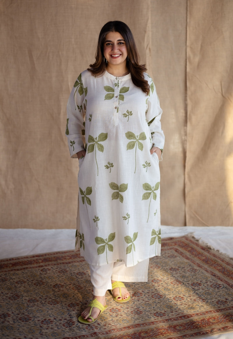 Azha Off White Dabu Slub Cotton Straight Kurta