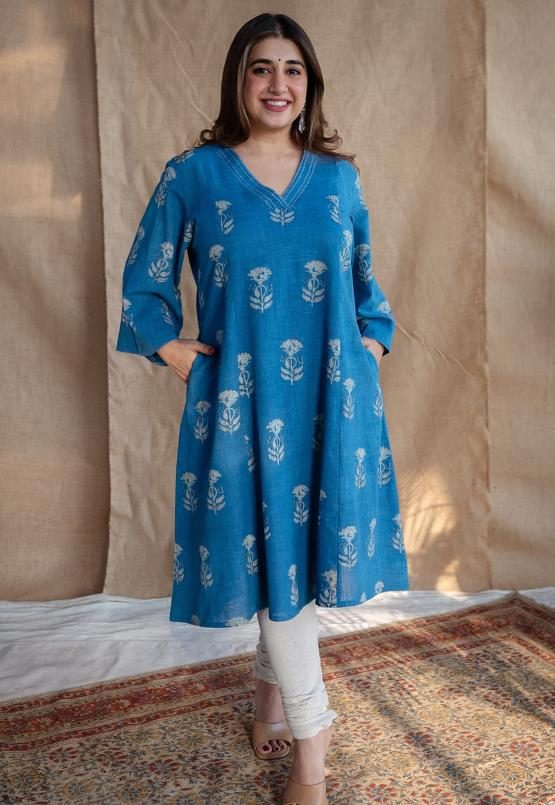 Eshma Dabu Slub Cotton Kali Kurta