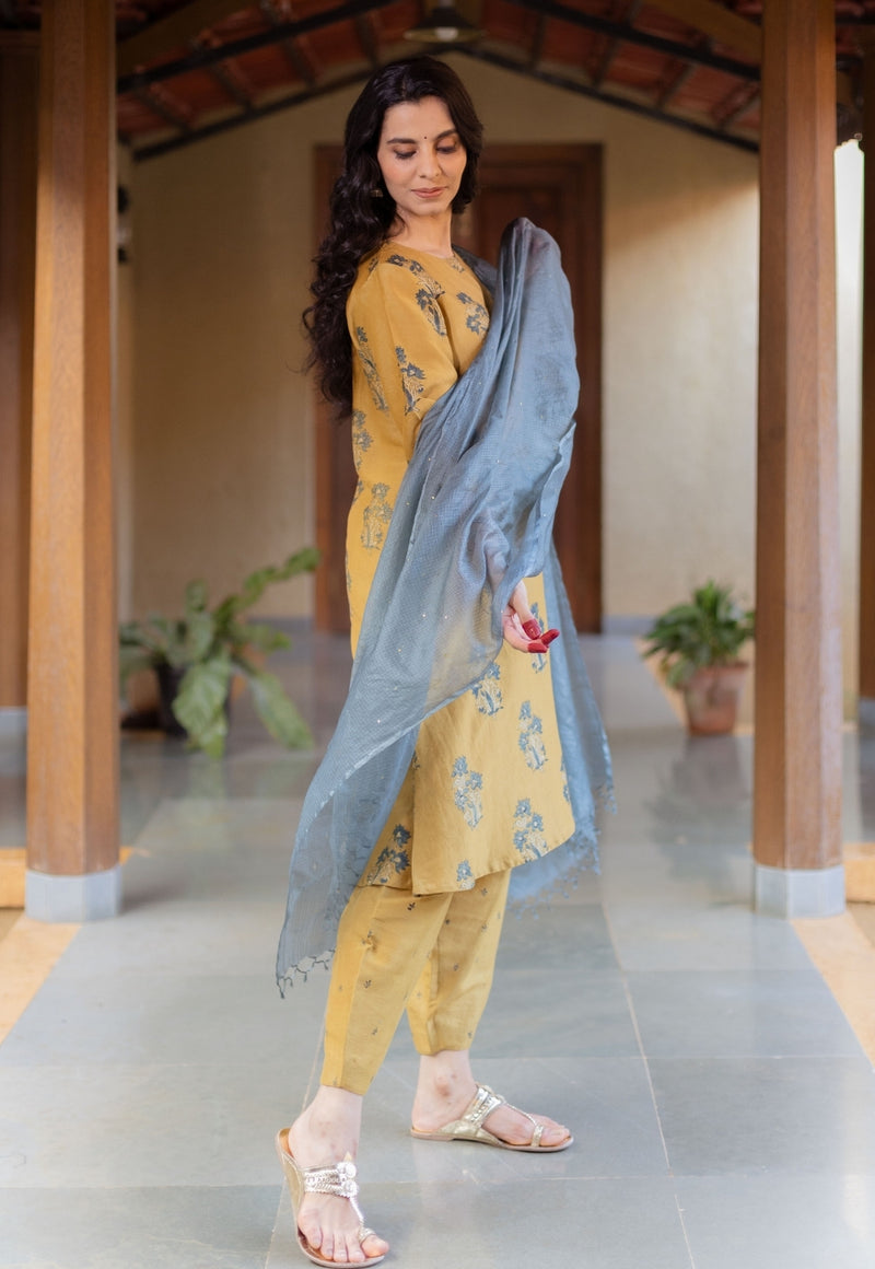 Dusty Teal Solid Kota Doria Silk Dupatta with Mukaish Detailing