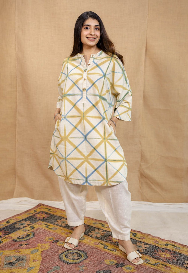 Raiha White Clamp Dyed Linen Loose Kurta