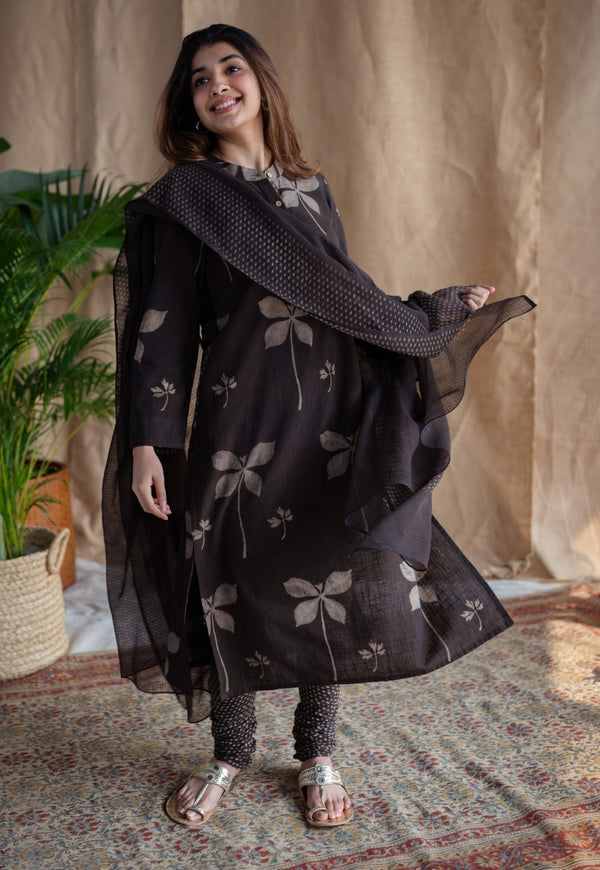 Charcoal Droplet Butti Dabu Kota Doriya Dupatta