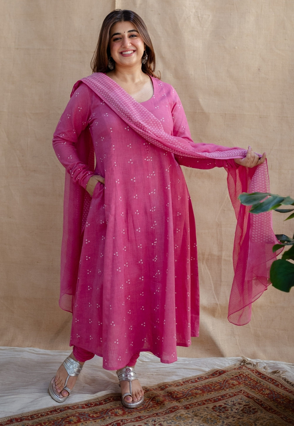 INDIAN ETHNIC WOMEN'S Akrita Dabu Slub Cotton Kali Kurta – THE INDIAN ...