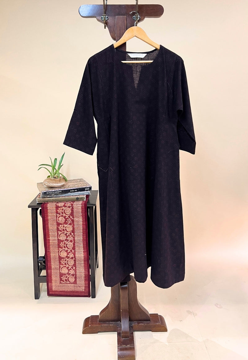 Nyra Red Dabu Slub Cotton Jhabba Kali Kurta