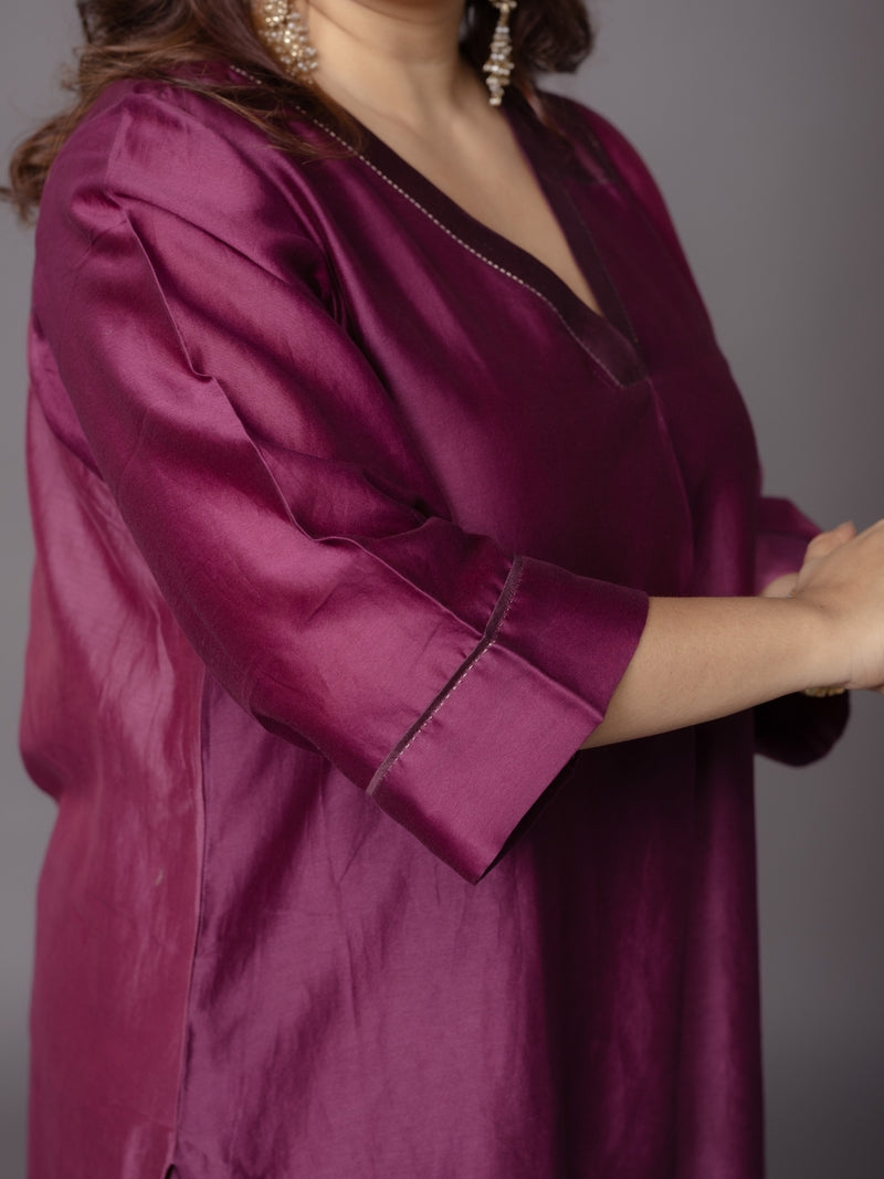 Kanika Purple Solid Chanderi Silk Straight Kurta with Hand Embroidery