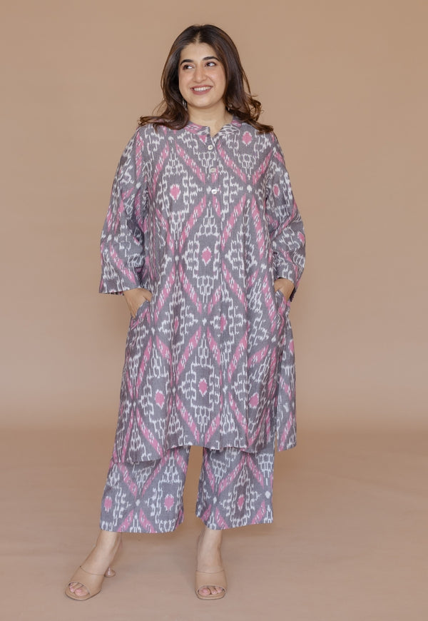 Yashi Multi Handloom Ikkat Cotton Straight Pant