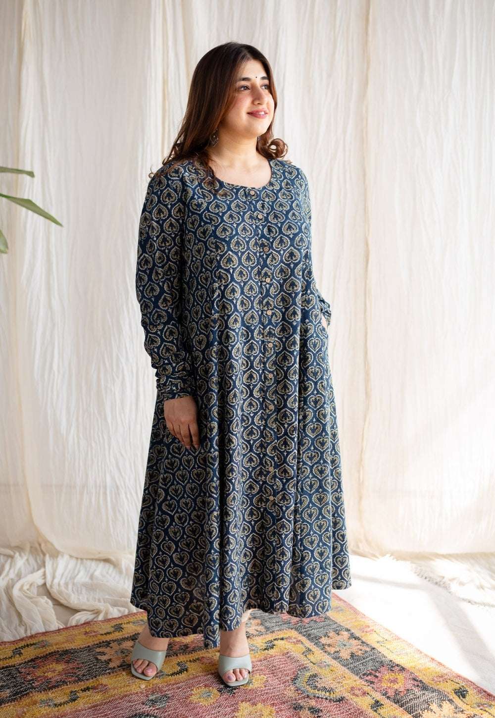 Indian Ethnic Women's Rajiya Ajrakh Cotton Kurta – THE INDIAN ETHNIC CO.