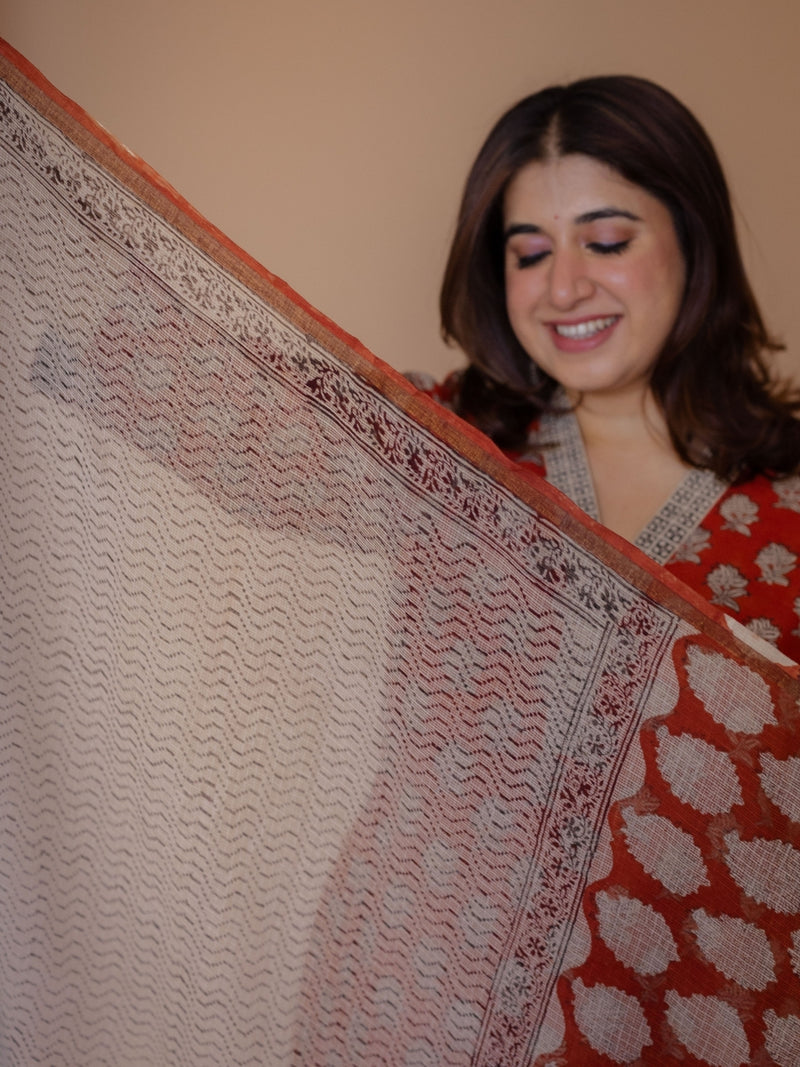 Red Chevron Bagru Kota Doria Cotton Dupatta