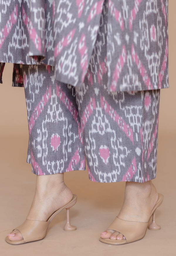 Yashi Multi Handloom Ikkat Cotton Straight Pant