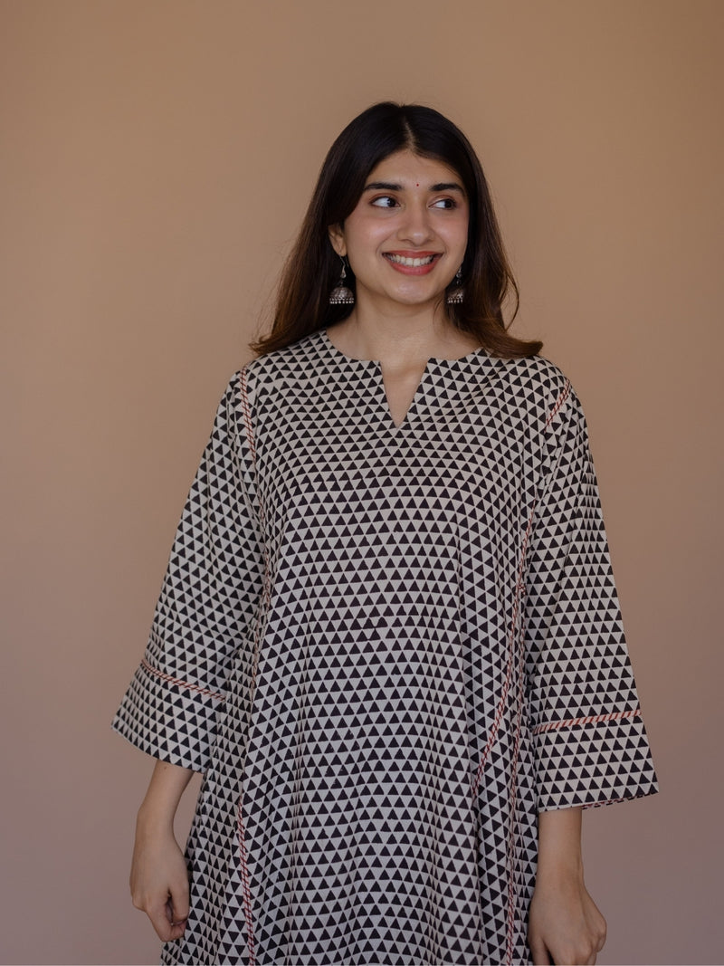 Nyra Off White Bagru Cotton Jhabbha Kali Kurta with Embroidery