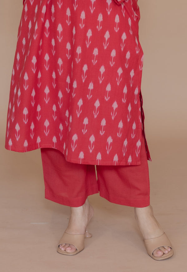 Yashi Red Solid Cotton Flex Straight Pant