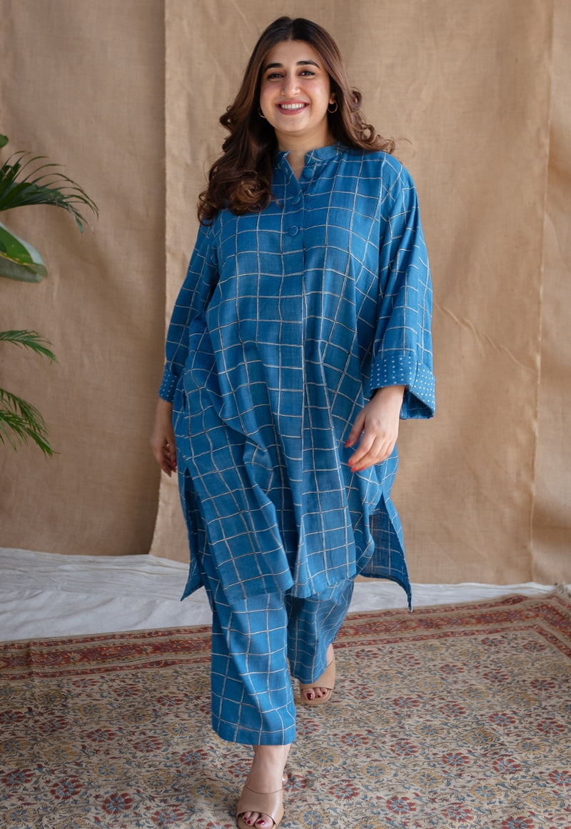 Riham Blue Loose Dabu Slub Cotton Co-ord Set (Set of 2)