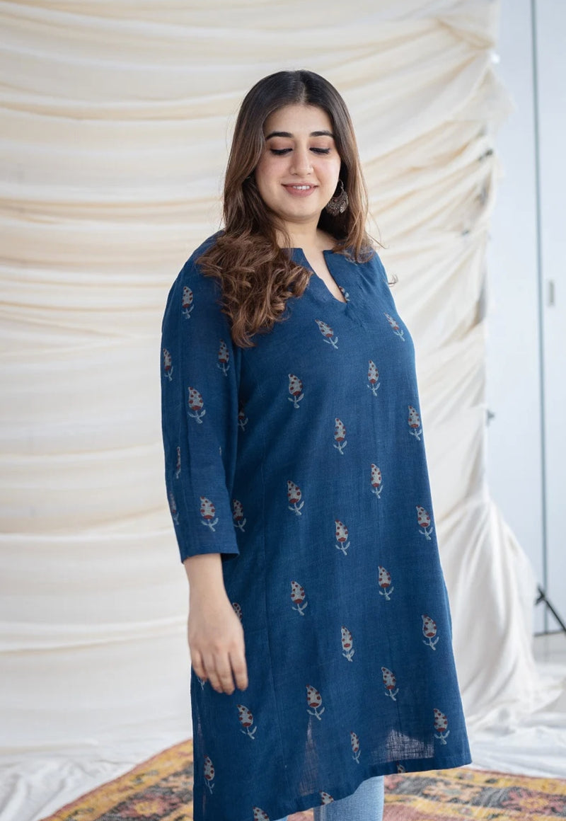 Hitanshi Slub Cotton Indigo Short Kurta