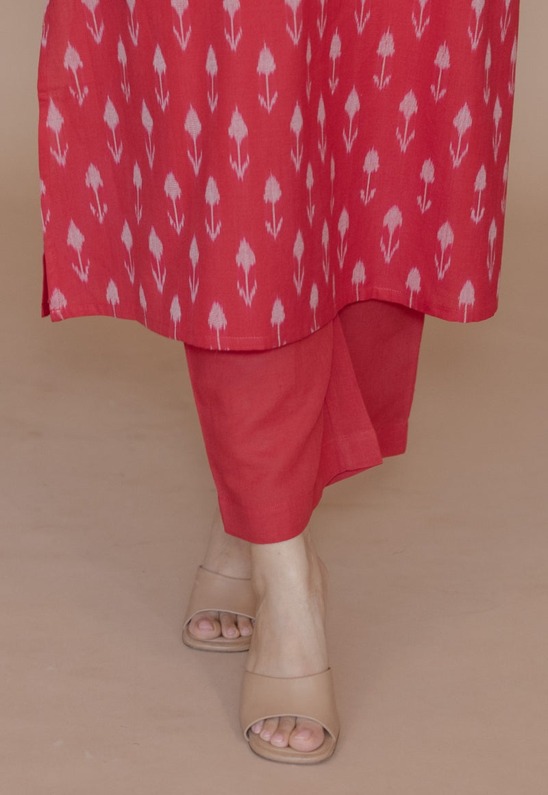 Yashi Red Solid Cotton Flex Straight Pant