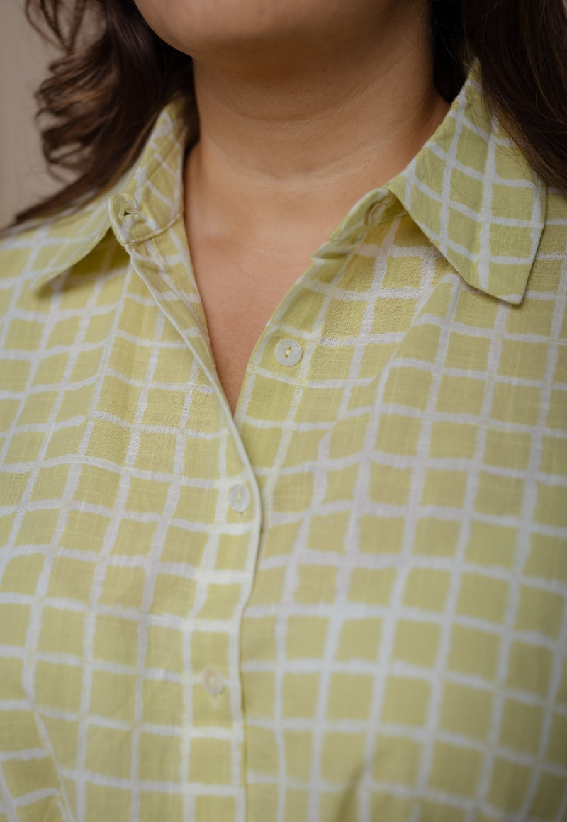 Ruhi Green Hand Block Print Slub Cotton Anti-Fit Shirt