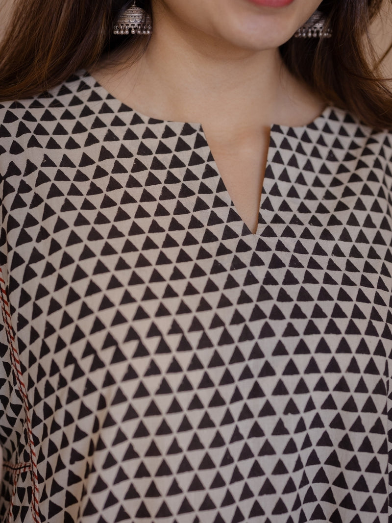 Nyra Off White Bagru Cotton Jhabbha Kali Kurta with Embroidery