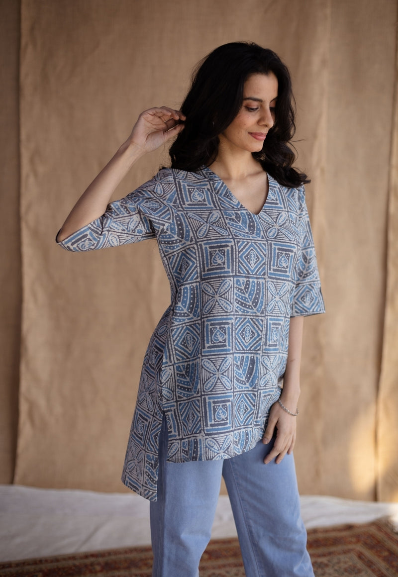 Saniya Blue Batik Cotton Straight Short Top