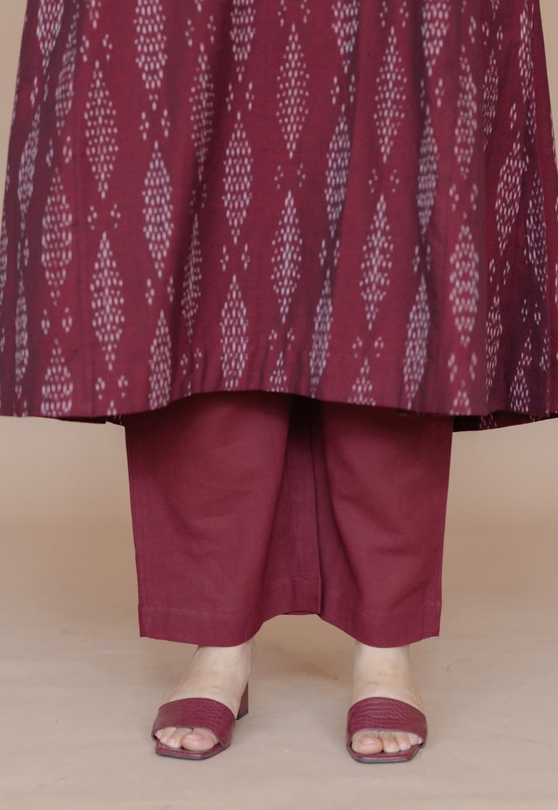 Yashi Red Solid Cotton Flex Straight Pant