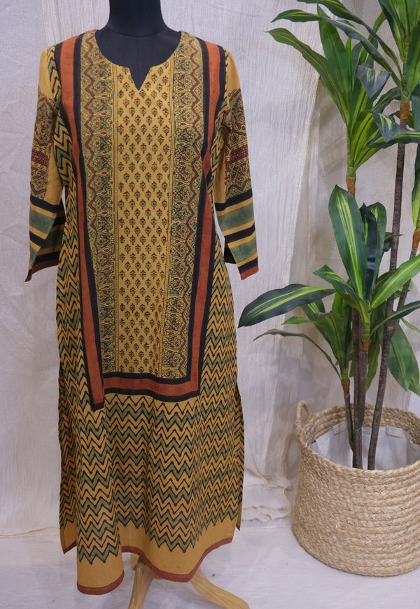 Zeinah Ajrakh Cotton Kurta