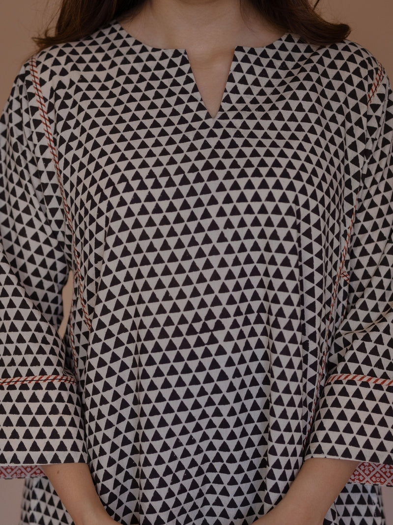 Nyra Off White Bagru Cotton Jhabbha Kali Kurta with Embroidery