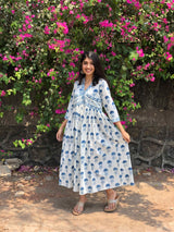 Pahal Indigo Pleated Dress | Relove