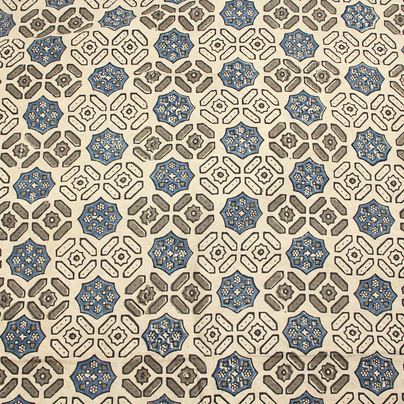 Off White Geometric Ajrakh Hand Block Print Coton Fabric