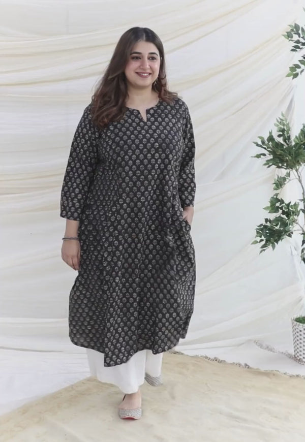 Hayat Ajrakh Kali Cotton Kurta