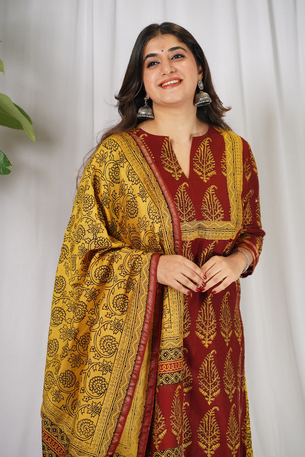 Leafy Bagh Cotton Suit Set | Relove