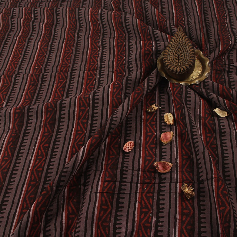 Grey Border Jahota Hand Block Printed Cotton Fabric – THE INDIAN ETHNIC CO.