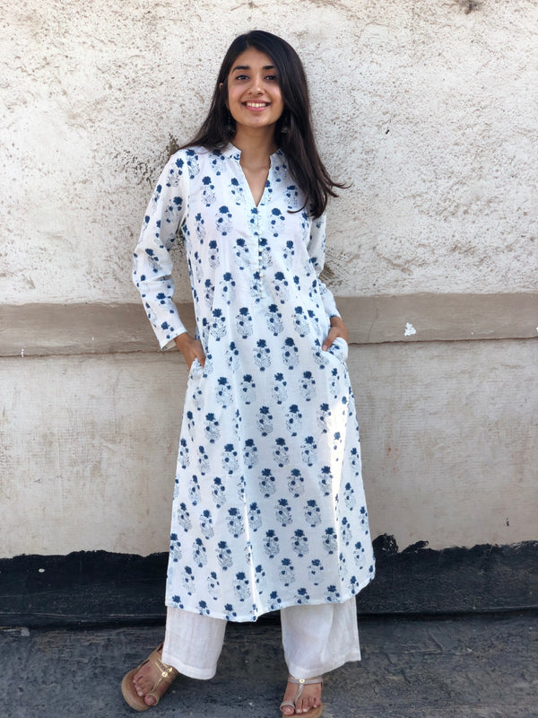 Blue Kurti With Off-white Printed Skirt in Jaipur at best price by Kurti  Fashion - Justdial