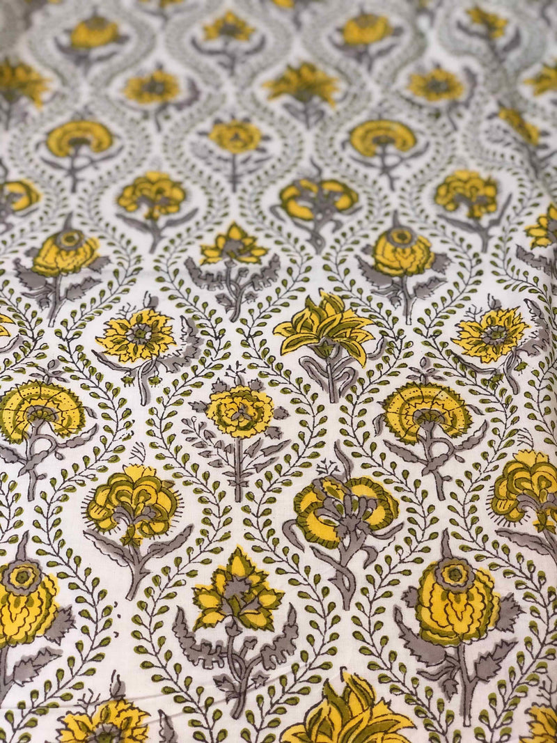 Offwhite Sanganeri Blouse Fabric