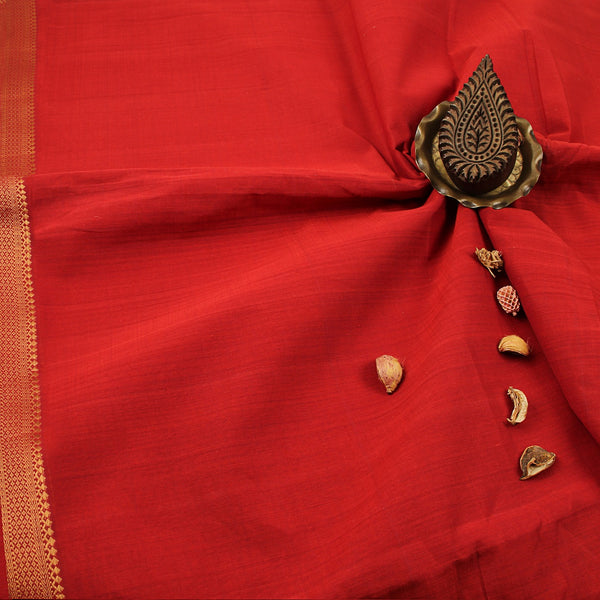 Mangalgiri Red Plain Natural Dyed Nizam Border Cotton Fabric
