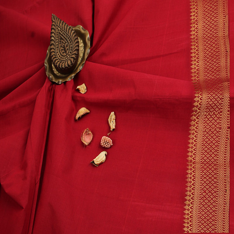 Mangalgiri Maroon Natural Dyed Nizam Border Cotton Fabric