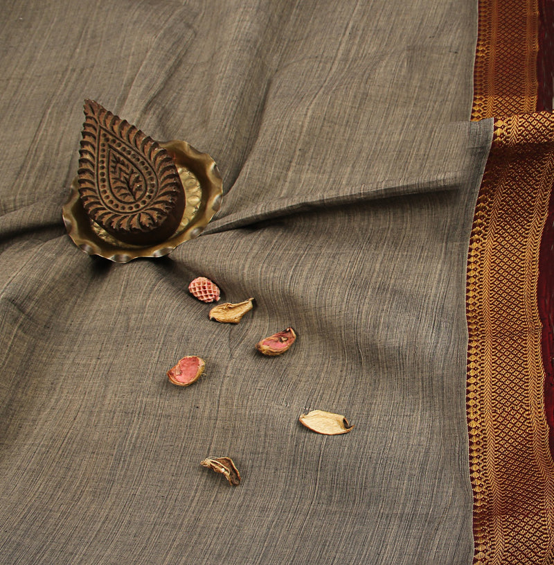 Mangalgiri Grey Natural Dyed Nizam Border Cotton Fabric