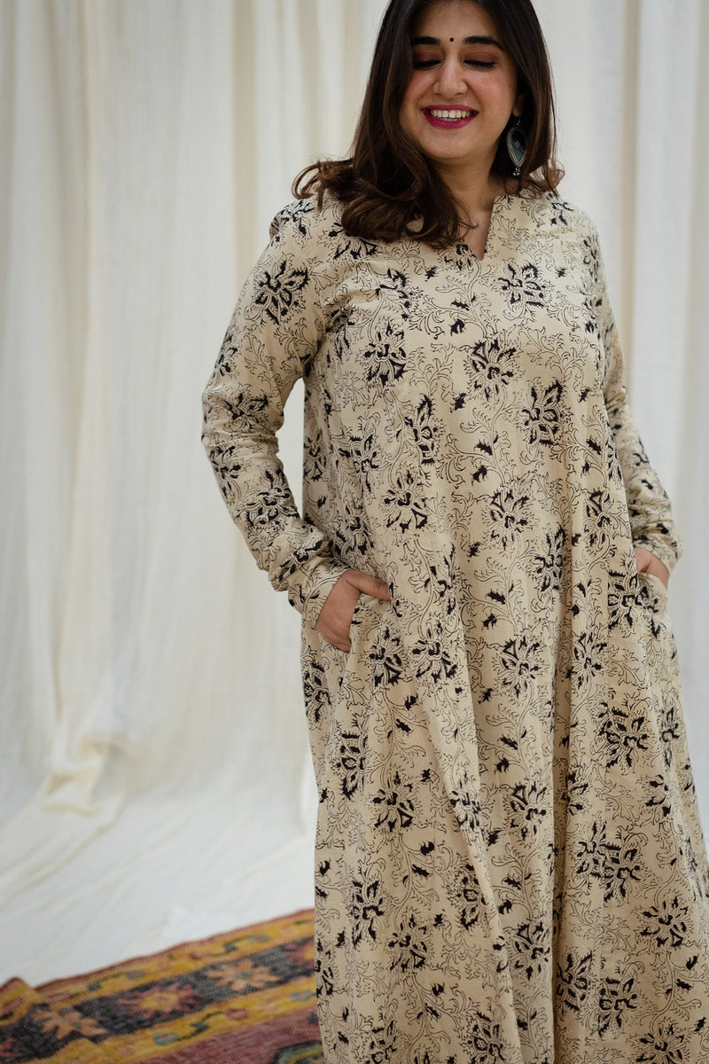 Dastoor Beige Kalamkari Cotton  Kurta