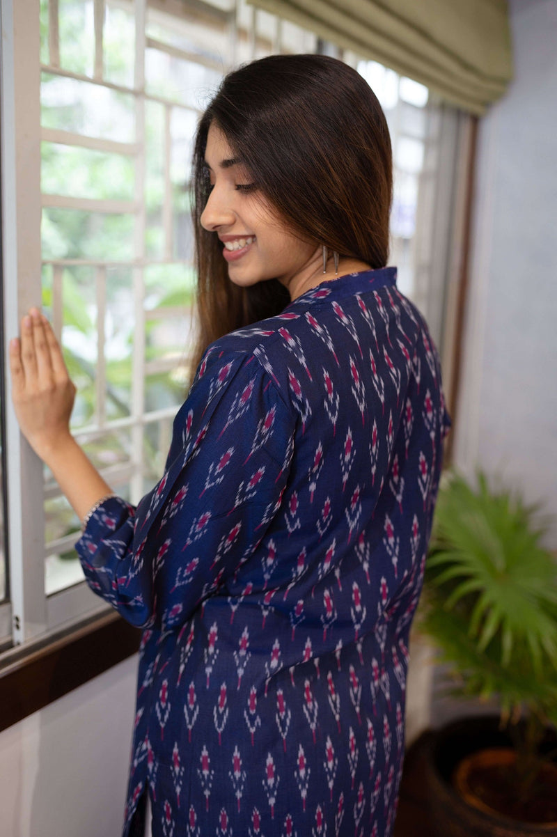 Aashna Ikkat Cotton Kurta
