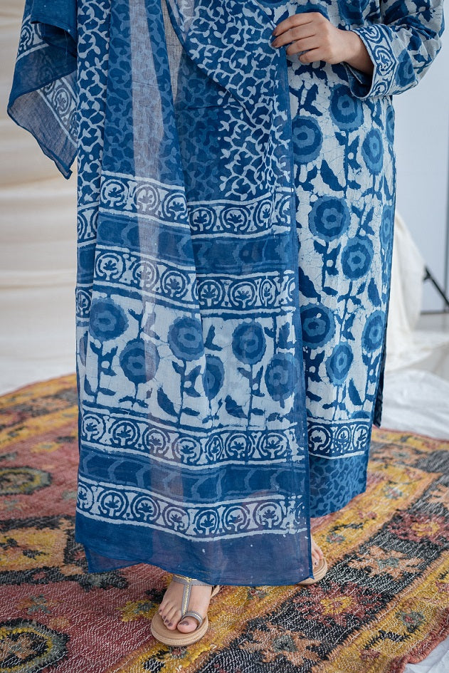 Meera Dabu Cotton Kurta Set