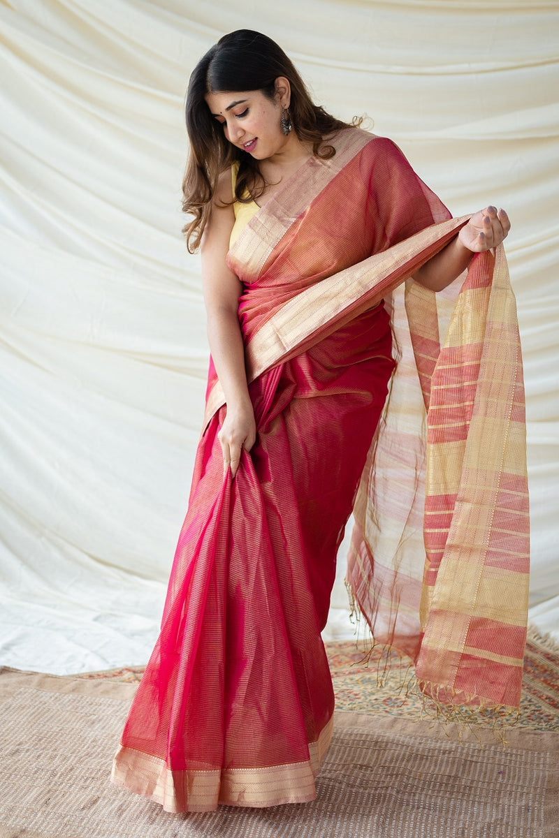 Maheshwari Silk Cotton Tissue Handwoven Saree