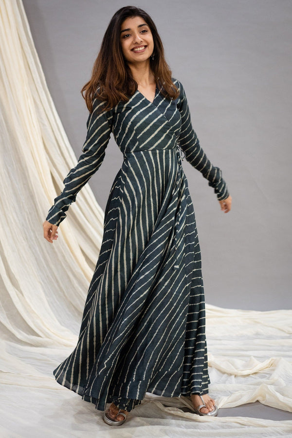Mugdha Lehariya Tussar Silk Angrakha