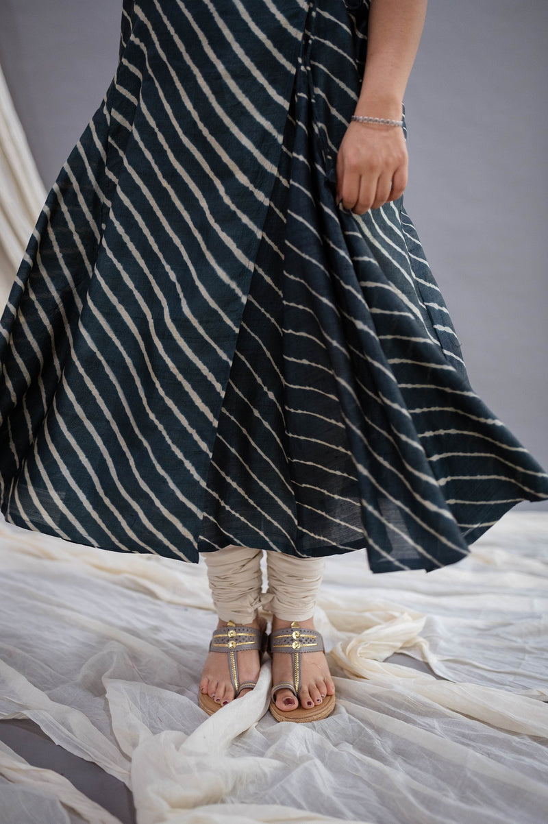 Omisha Lehariya Tussar Silk Angrakha
