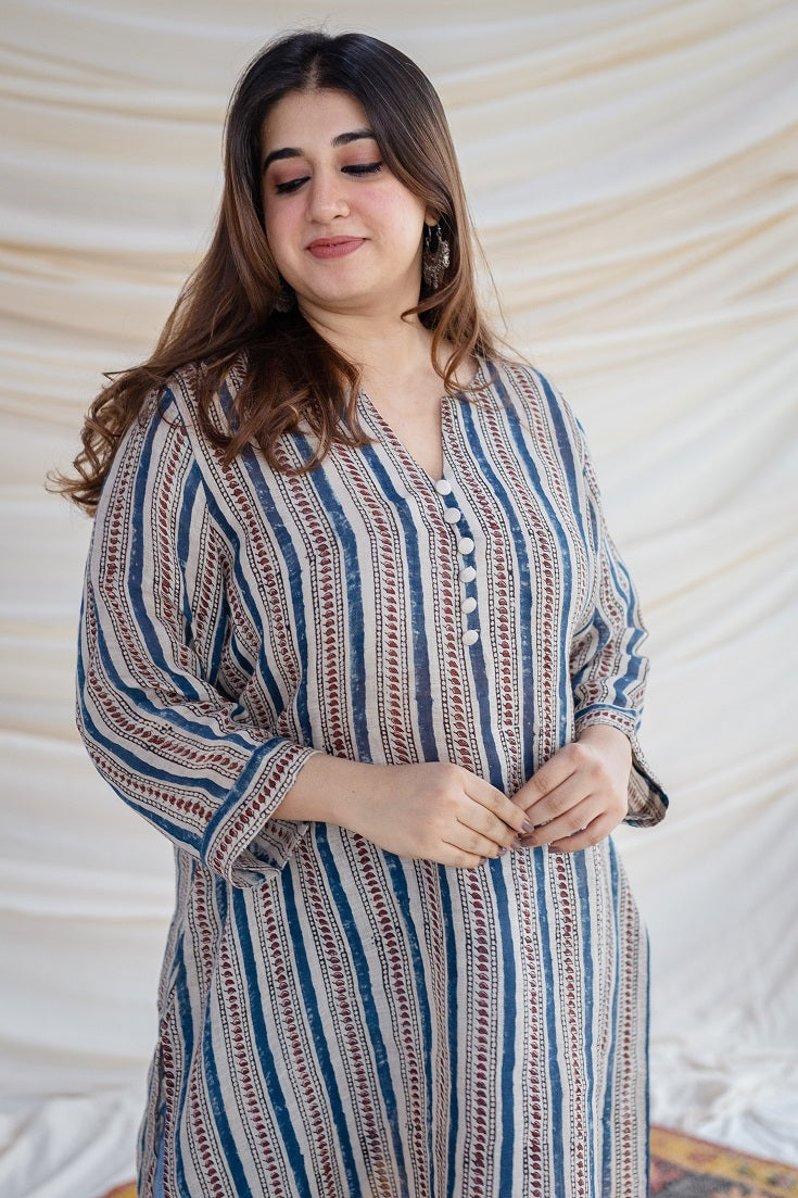 Leafy Border Linen Short Kurta